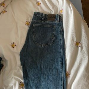 Lee regular fit blue jeans. 34X34 W L
